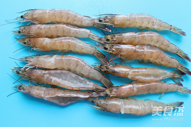 Grilled Shrimp with Rosemary Cheese recipe
