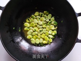 Broad Beans with Scallion Oil recipe