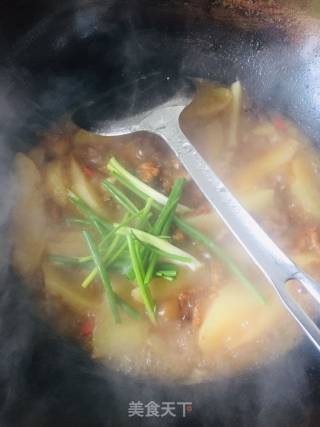 Potato Chips Roast Pork recipe