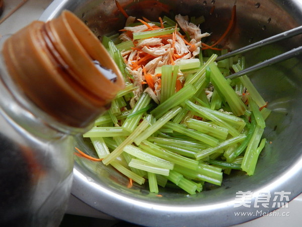 Shredded Chicken with Cress recipe