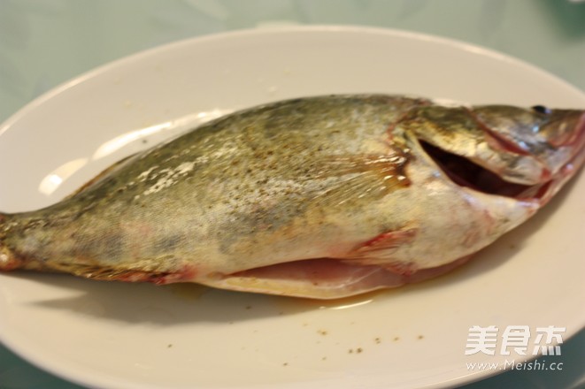 Steamed Mandarin Fish recipe