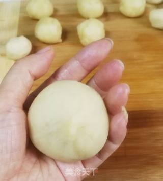 Fresh Meat Moon Cakes recipe