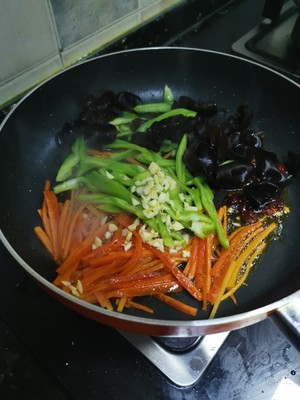 Super Rice with Fish-flavored Pork Shreds (not Spicy Version) recipe