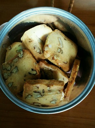 Walnut Butter Cookies