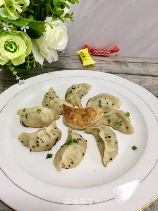 Fried Scallops and Cucumber Dumplings recipe