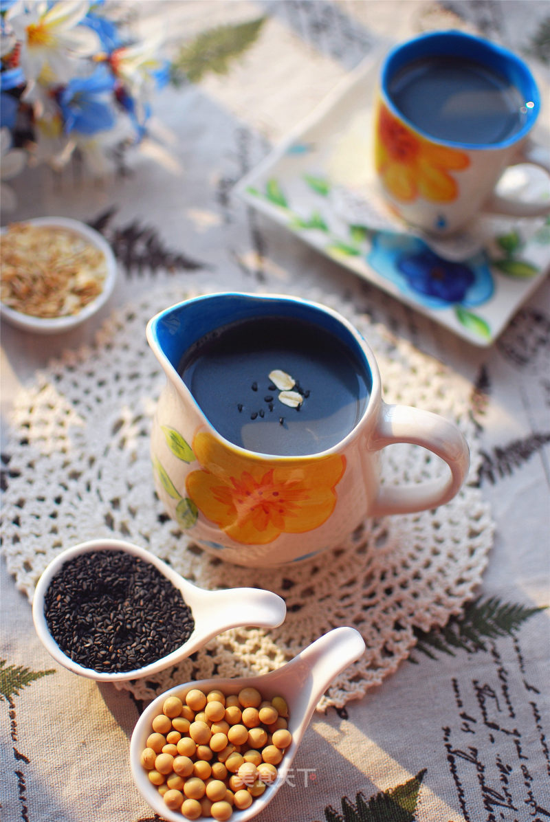 Black Sesame Oat Soy Milk recipe