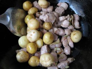 Small Potatoes with Northeast Sauce recipe