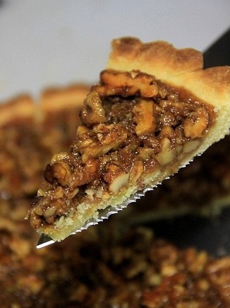 Aroma Walnut Pie recipe