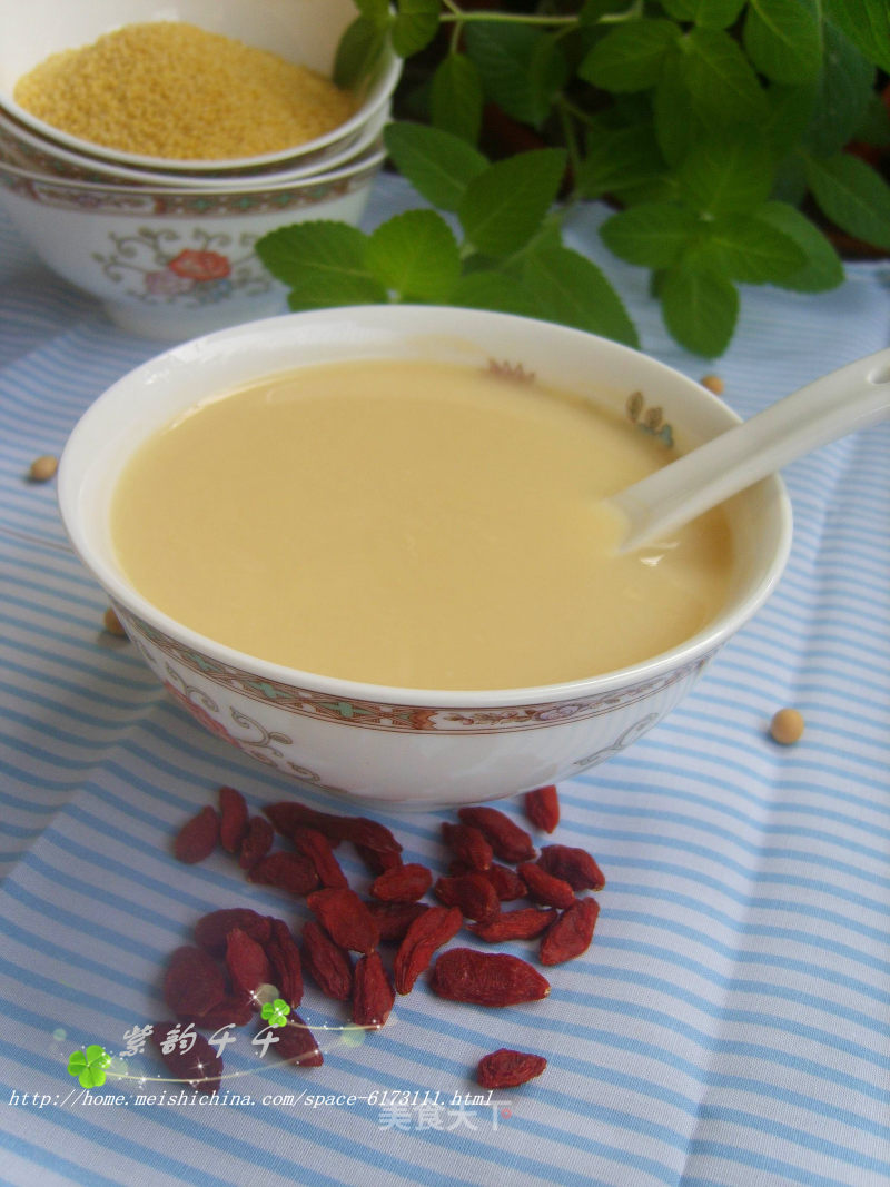 【nutrition Rice Juice】——millet Chinese Wolfberry Rice Juice recipe