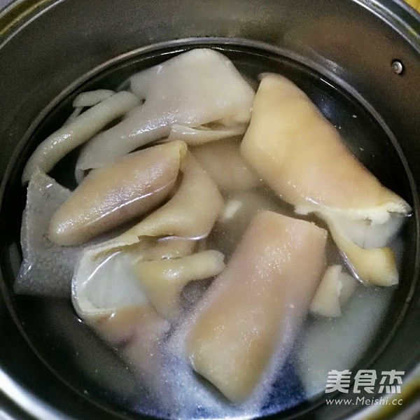 Crystal Pig Skin Jelly recipe