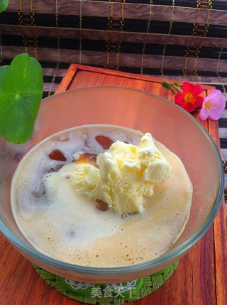 Homemade Fancy Coffee: Ice Cream Coffee recipe