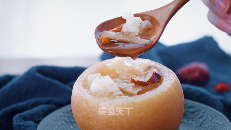 Stewed Sydney with Tremella and Rock Sugar recipe