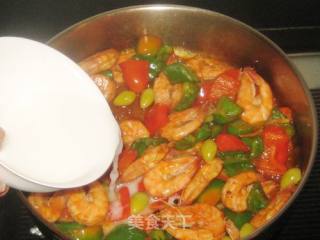 Stir-fried Prawns with Ginkgo Green Red Pepper recipe