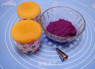 Flower Fondant Cupcakes recipe