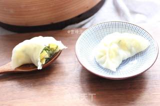 Krill Shepherd's Purse Steamed Dumplings recipe