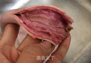 Kun Bo Casserole with Lotus Seed and Pork Belly Soup Pot recipe