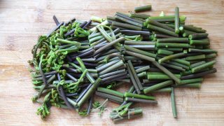 Hot and Sour Bracken recipe