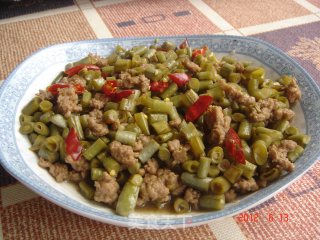 Capers with Minced Meat recipe