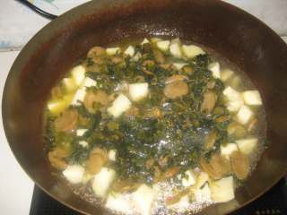 Stewed Potatoes with Salty Mustard recipe