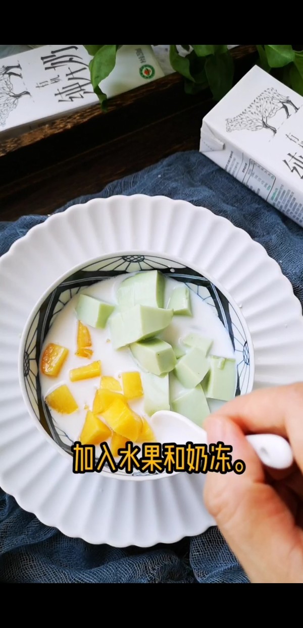 Q Bomb Cucumber Milk Jelly & Milk Jelly Glutinous Rice Dumplings recipe