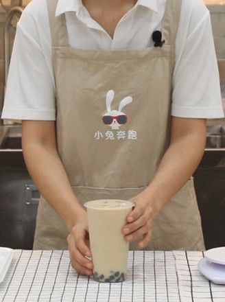 The Practice of Silk Tofu Milk Tea in Xiaojuan Village in Cuo Nei-bunny Run