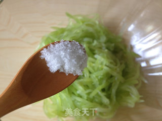 Tossed Lettuce Shreds recipe