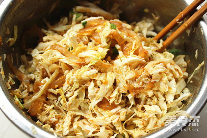 Jellyfish Mixed with Cabbage recipe