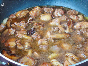 Stir-fried Chicken with Chili recipe