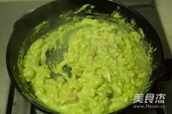 Pasta with Avocado recipe