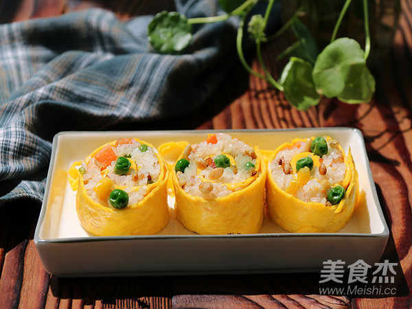 Pine Nut Bacon Rice Roll recipe