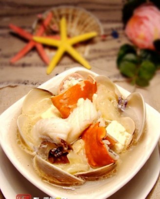 Crab White Tofu Seafood Soup recipe