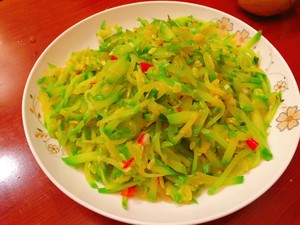 Stir-fried Small Pumpkin Shreds recipe