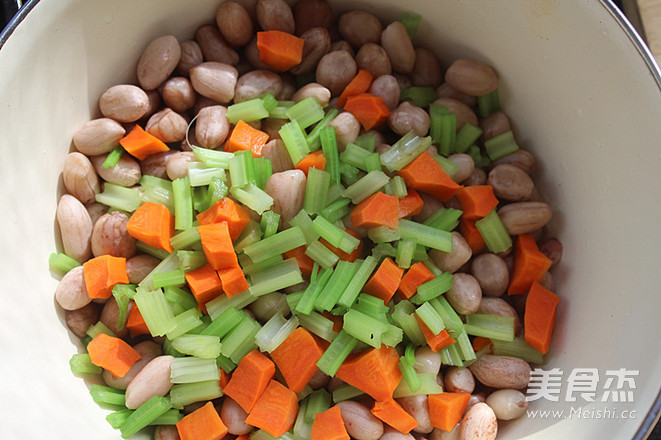 Cold Peanuts and Pickles recipe