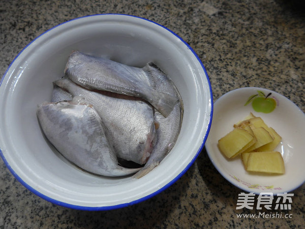 Deep-fried Black Pomfret recipe