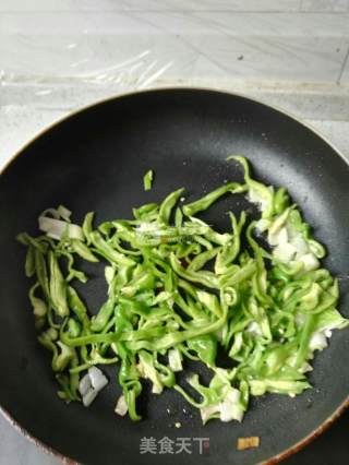 Homemade Green Pepper and Potato Shreds recipe