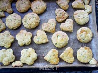 Scallion Cheese Scones recipe