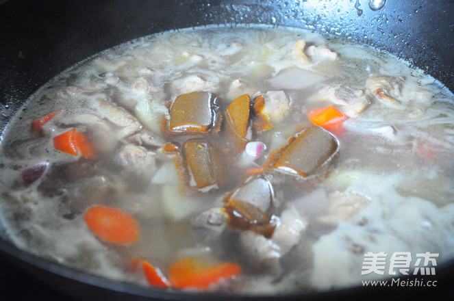 Three Yellow Curry Chicken recipe