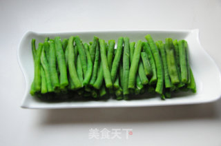 #新农健康餐厅#--less Oily Cold Cowpea recipe