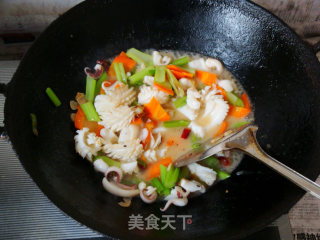 <taiwanese Cuisine> Stir-fried Flower Sticks (cuttlefish) recipe