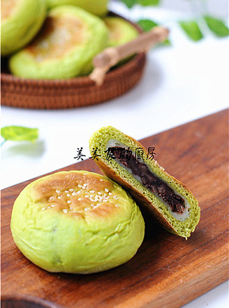 Japanese Red Bean Mochi Buns