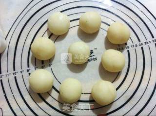 Purple Sweet Potato Snowy Mooncake recipe