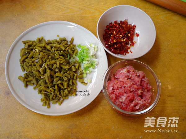 Stir-fried Minced Pork with Capers recipe