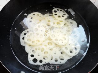 I Love You The Most Beautiful Red ------ Rouge Lotus Root recipe