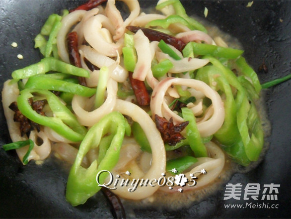 Fried Squid Rings with Hot Pepper recipe