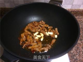 Stir-fried Beef with Asparagus recipe