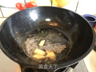 Stir-fried Shrimp with Mushroom and Winter Bamboo Shoots recipe