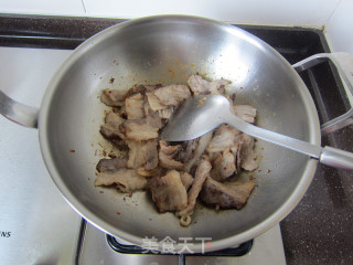 Stir-fried Pork Belly with Spicy Cabbage recipe