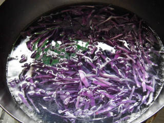 Quickly Mix Vegetables in 5 Minutes————————【mixed Cabbage and Potato Shreds】 recipe