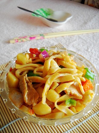 Di San Xian Braised Noodles