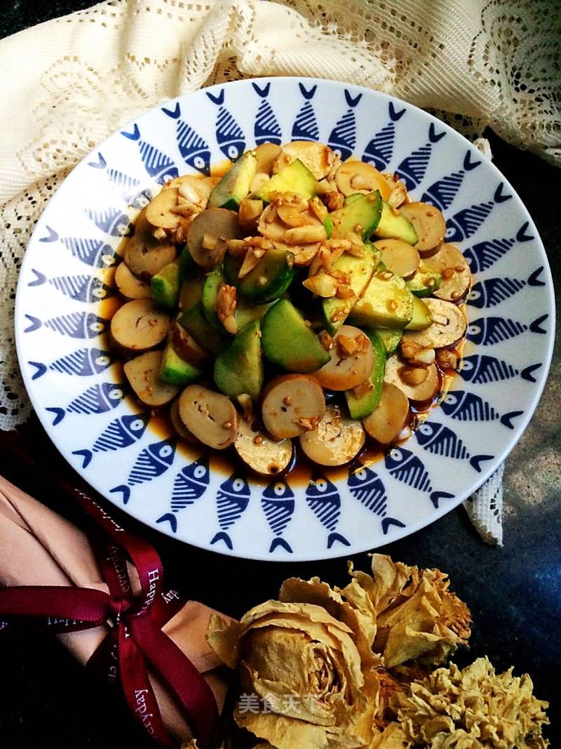 Cucumber Mixed with Dried Bean Curd recipe